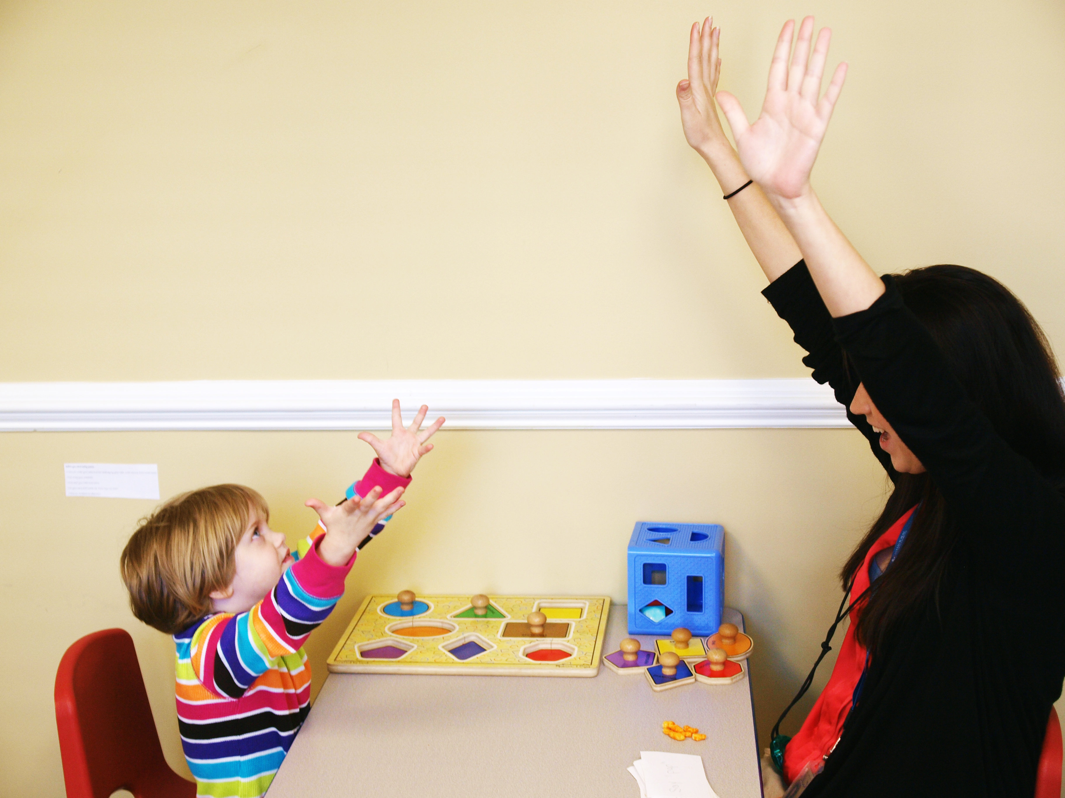 Nhấn vào ảnh để phóng to phương pháp dạy trẻ tự kỷ